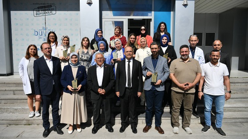 BAŞKAN BÜYÜKKILIÇ’TAN AİLE AKADEMİSİ’NE ÖZEL ZİYARET