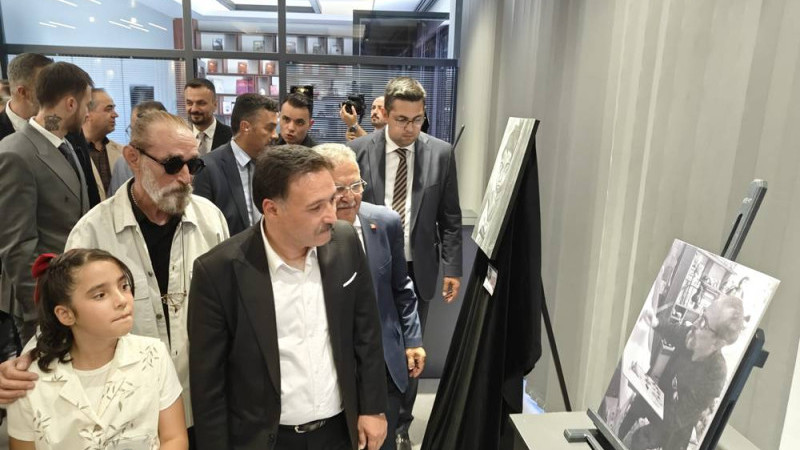 Bu sergide eserlerin kokusu misafirleri karşıladı!