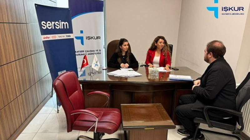 İŞKUR KAYSERİ’DE BEYAZ YAKA İSTİHDAMI İÇİN TOPLU İŞ GÖRÜŞMESİ YAPILDI