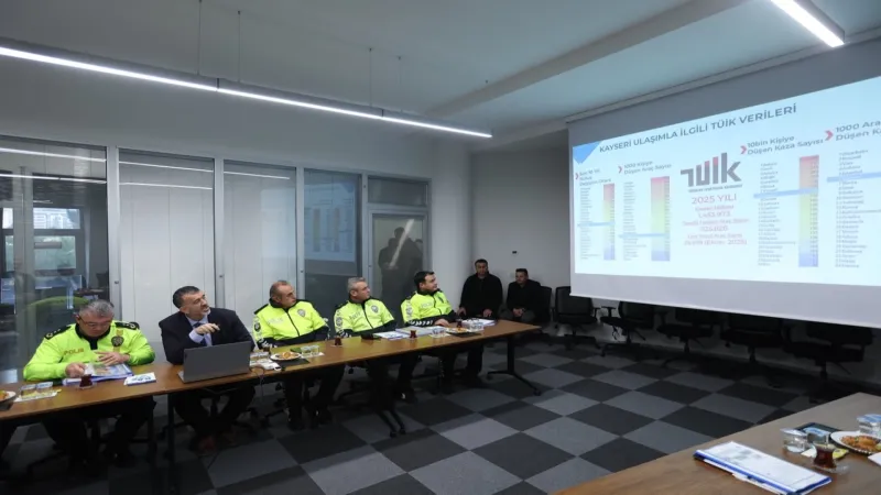 Kayseri protokolü Trafik Kontrol Merkezi'nde