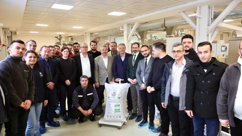 ŞEKERİN 100. YILINDA TARİHİ ADIM