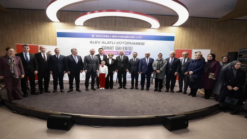 Alev Alatlı Kütüphanesi ve Sanat Galerisi büyüledi