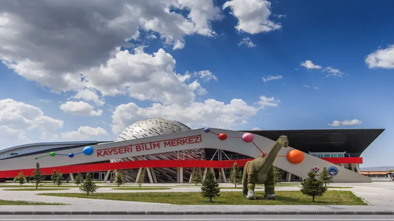 Kayseri Bilim Merkezi yarıyılda öğrenciler için açık