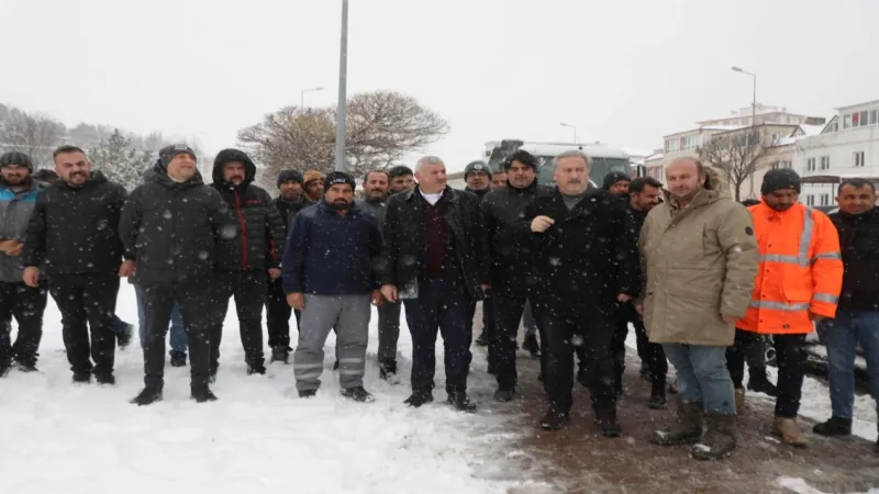 Kayseri Melikgazi'den yoğun kar mesaisi