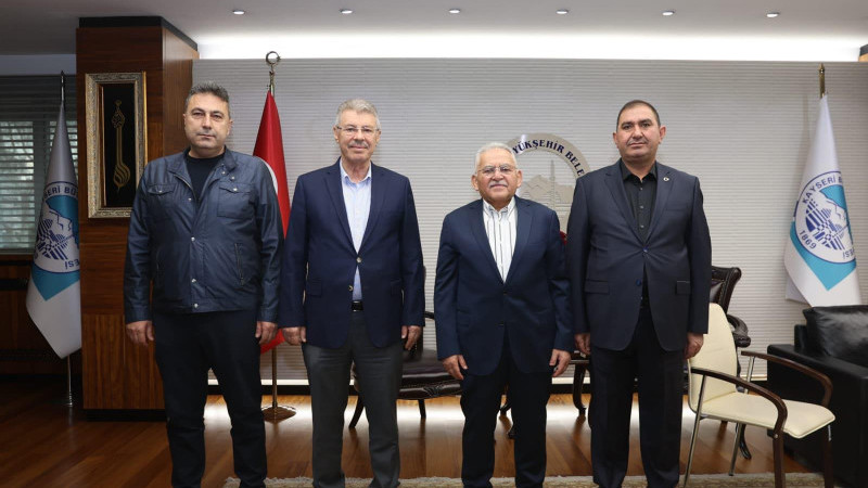 Kayseri şekerden ,Memduh Büyükkılıç’a nezaket ziyaretinde bulundular