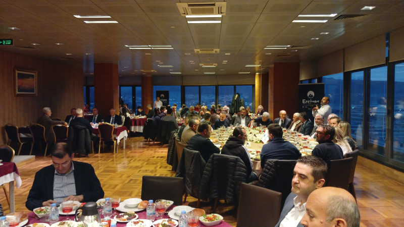 Erciyes Anadolu Holding yönetimi, basın mensuplarıyla iftarda buluştu