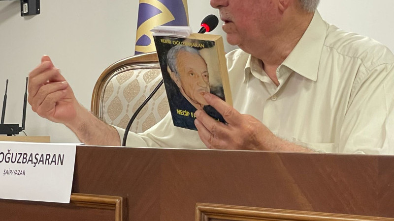 Şair Bekir Oğuzbaşaran, 'Yaşayan Necip Fazıl'ı Anlattı