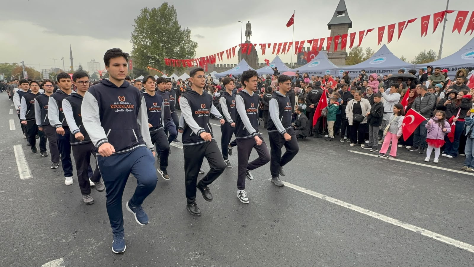 Kayseri’de 29 Ekim coşkuyla kutlandı